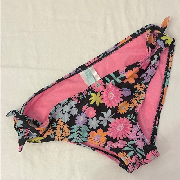 Breaking Waves Floral Bikini Size 12 - Picture 2 of 5